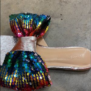 Silver With Colorful Sequins Bow
